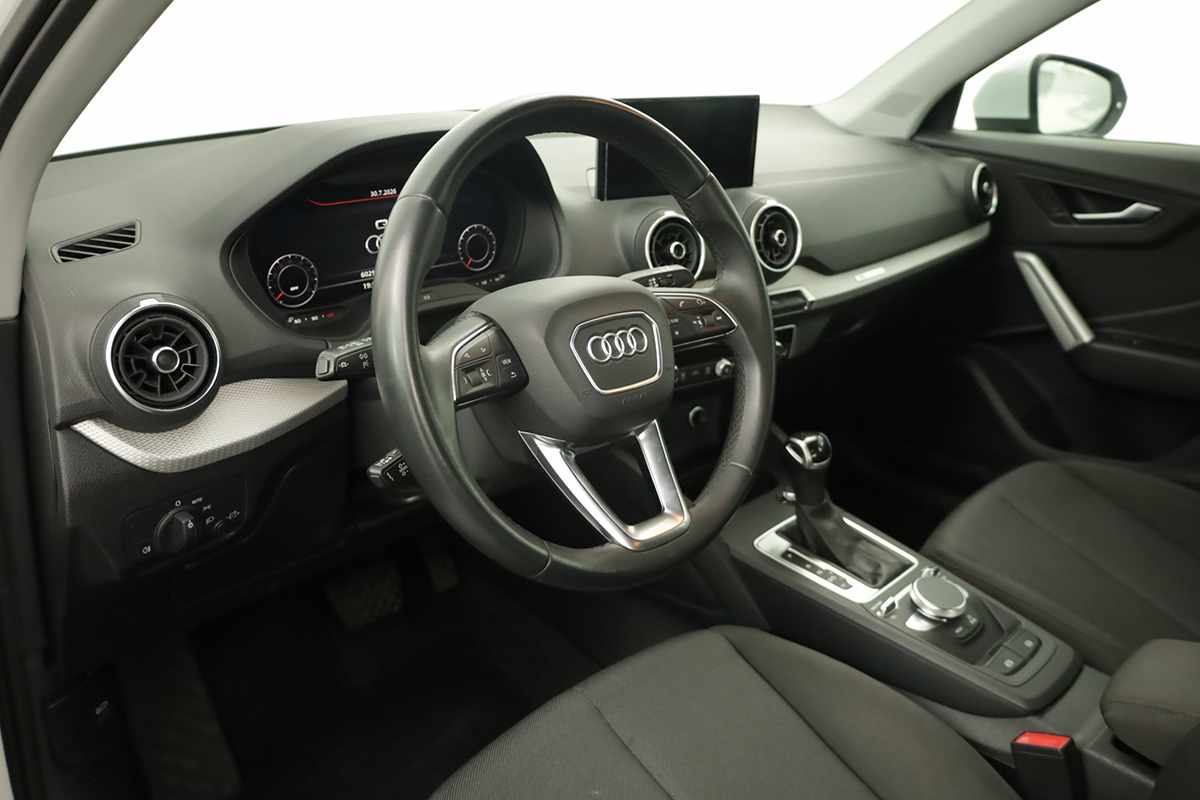 audi-q2-2023-gasolina-1498cc