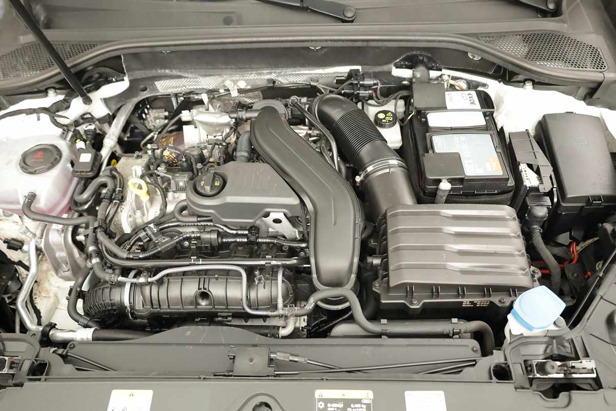 audi-q2-2023-gasolina-1498cc
