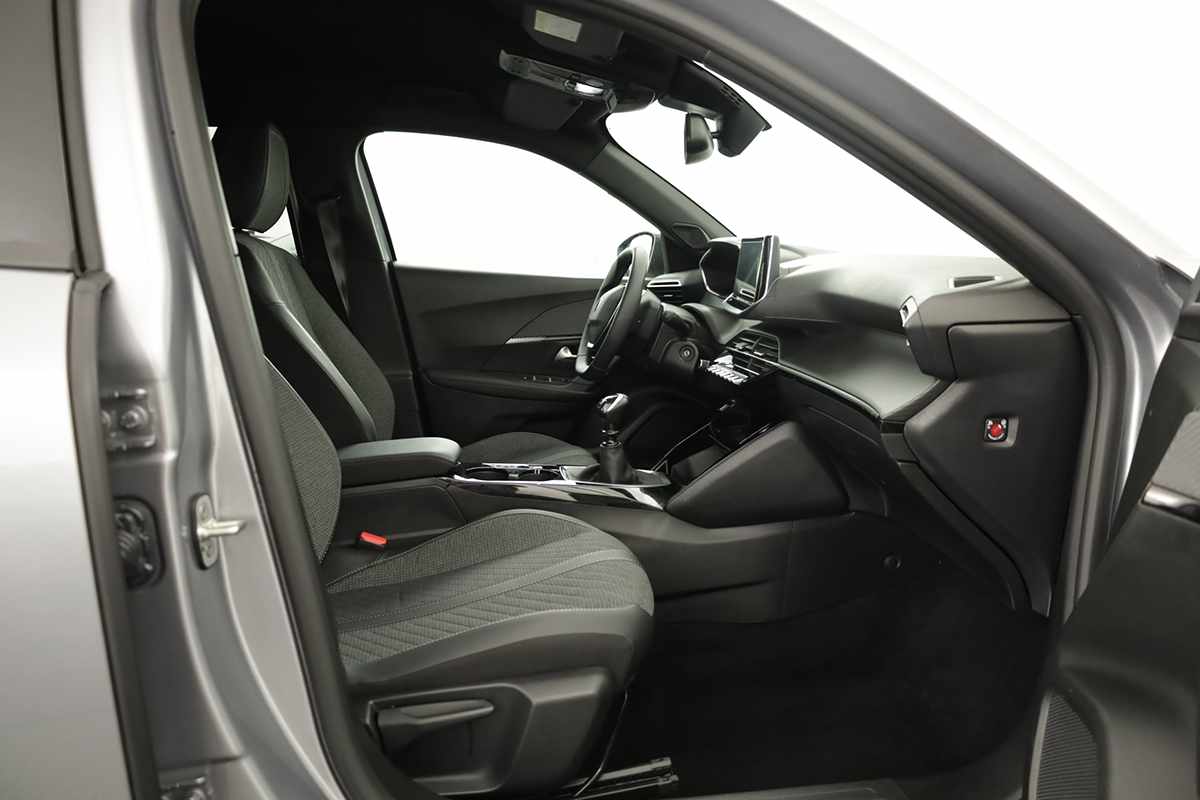 peugeot-2008-2025-gasolina-1199cc