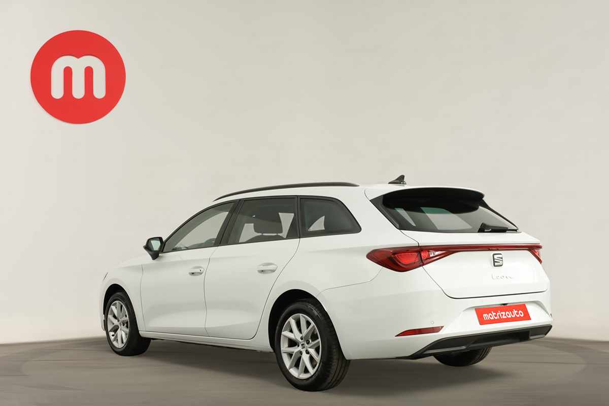 seat-leon-st-2024-gasolina-999cc