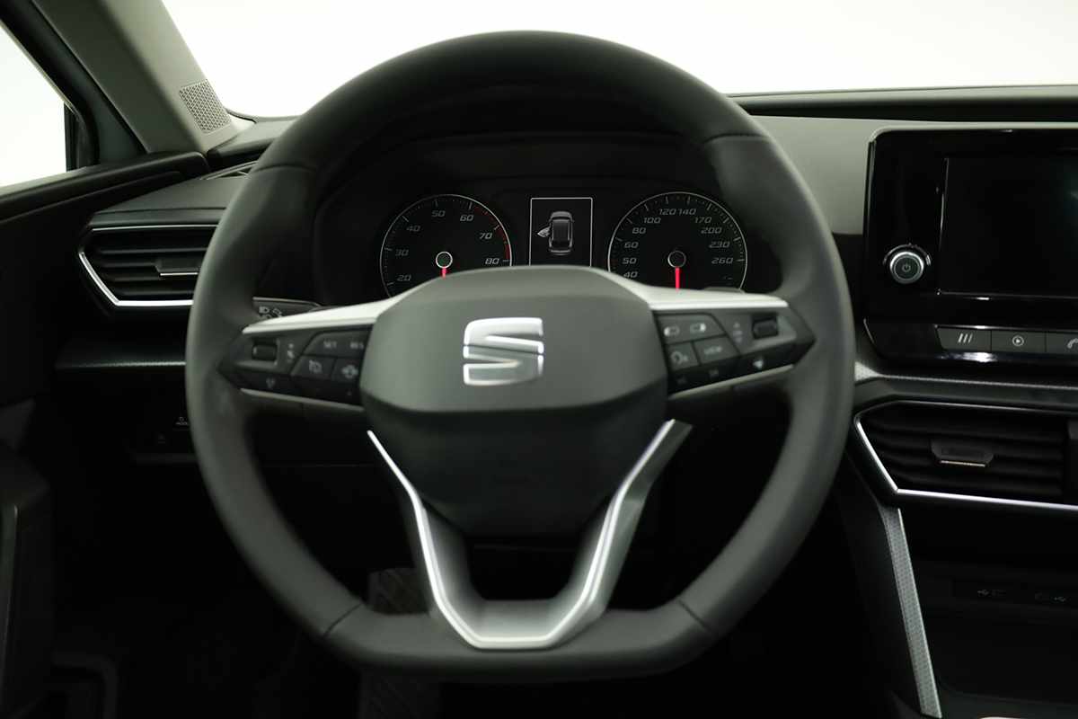 seat-leon-st-2024-gasolina-999cc