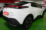 toyota-c-hr-2025-hibrido-a-gasolina-1998cc