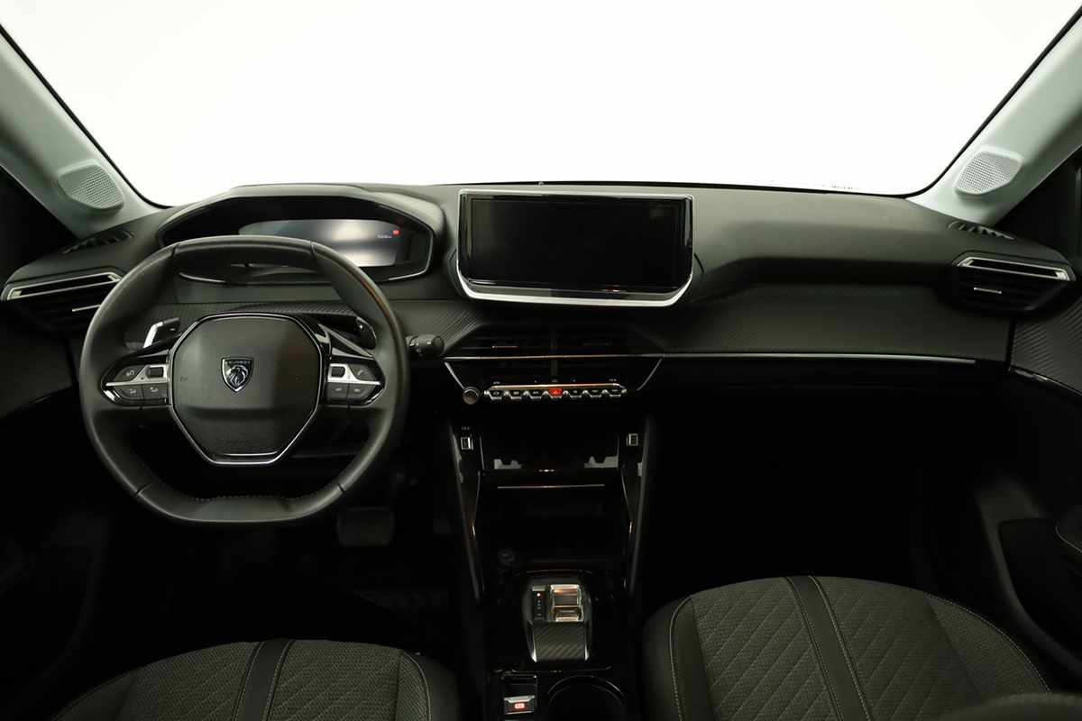 peugeot-208-2025-gasolina-1199cc