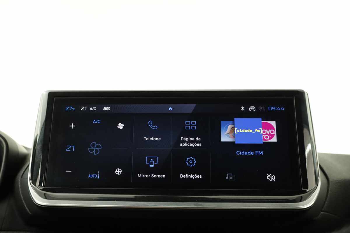 peugeot-208-2025-gasolina-1199cc