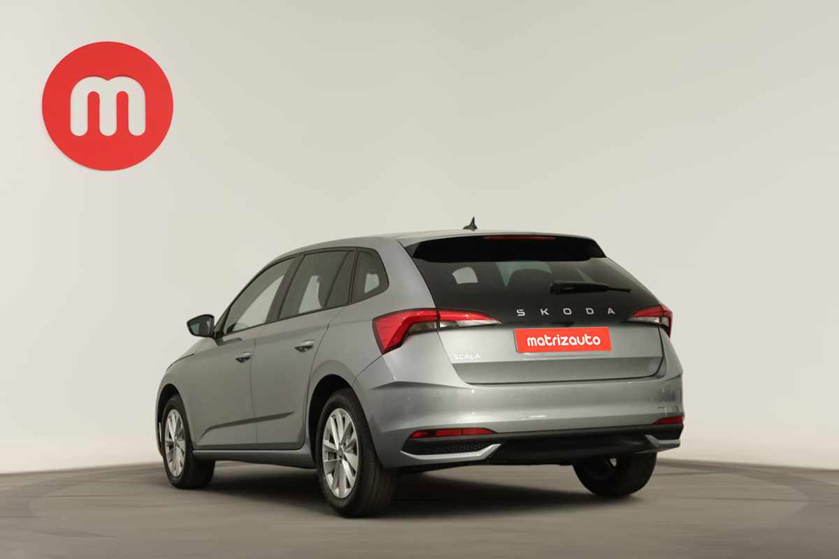 skoda-scala-2026-gasolina-999cc