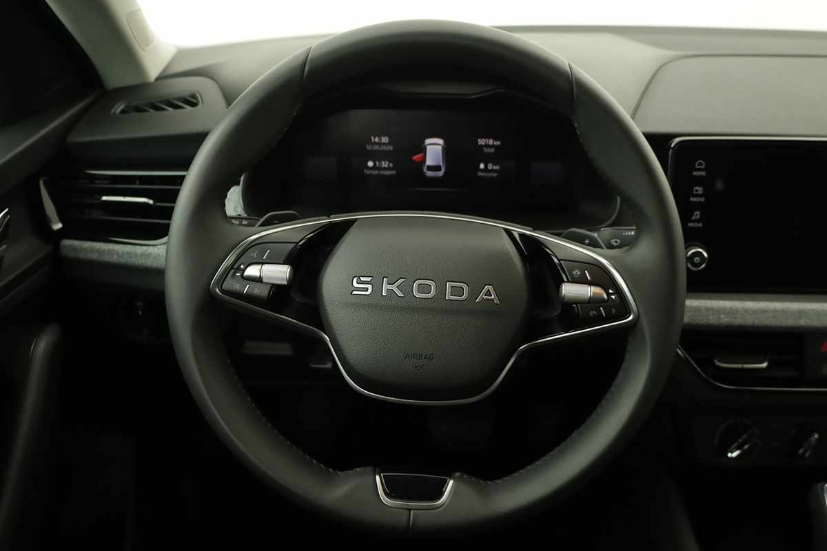 skoda-scala-2026-gasolina-999cc