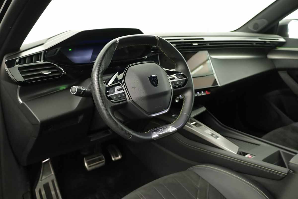 peugeot-308-2024-gasolina-1199cc