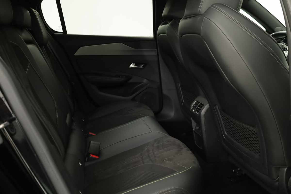 peugeot-308-2024-gasolina-1199cc