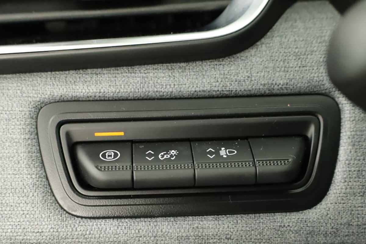 mitsubishi-colt-2025-gasolina-999cc