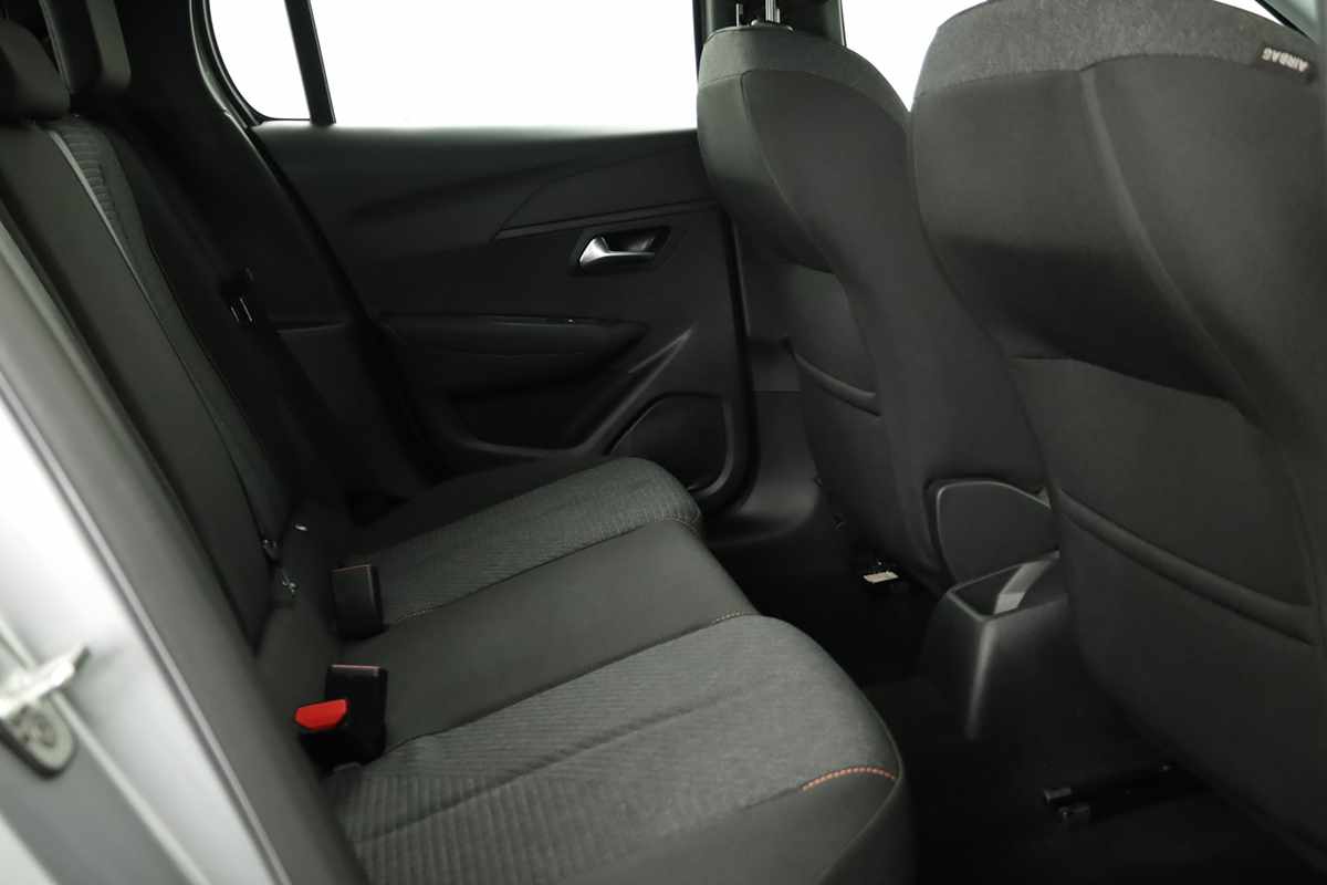 peugeot-208-2025-gasolina-1199cc