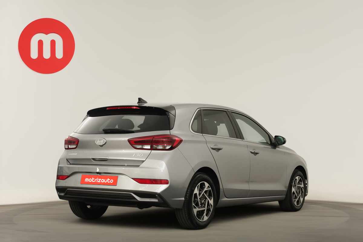 hyundai-i30-2025-gasolina-998cc