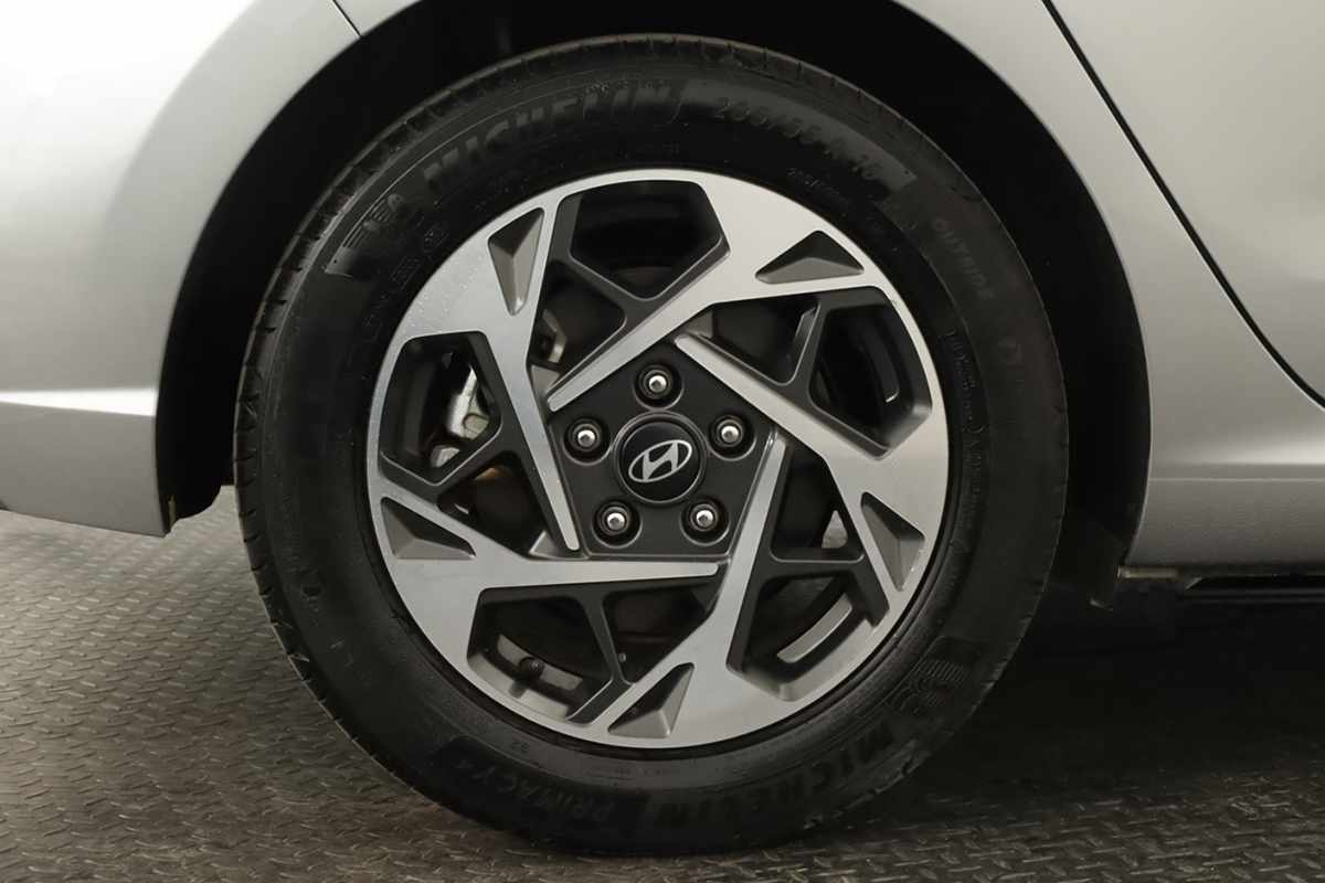 hyundai-i30-2025-gasolina-998cc