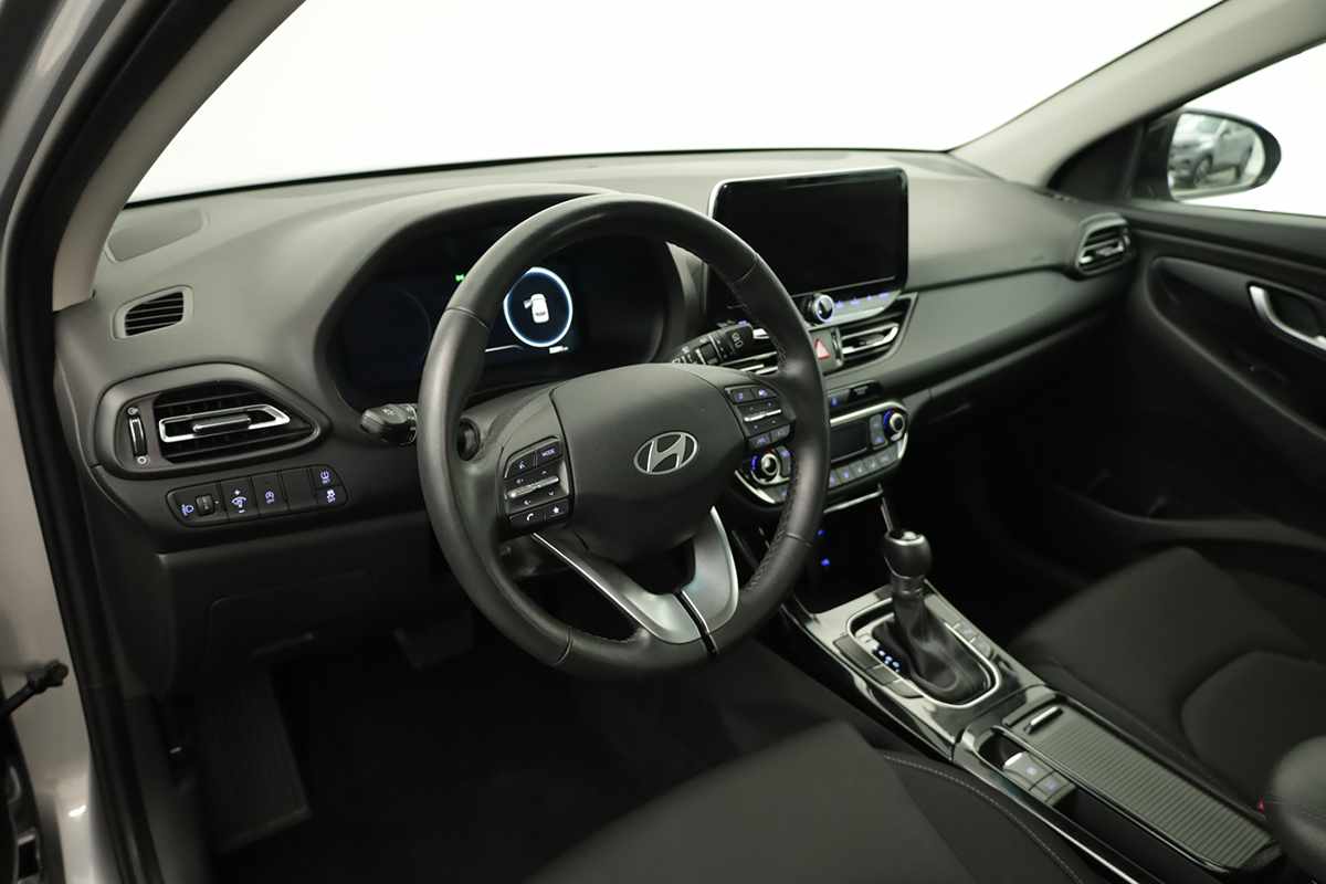 hyundai-i30-2025-gasolina-998cc