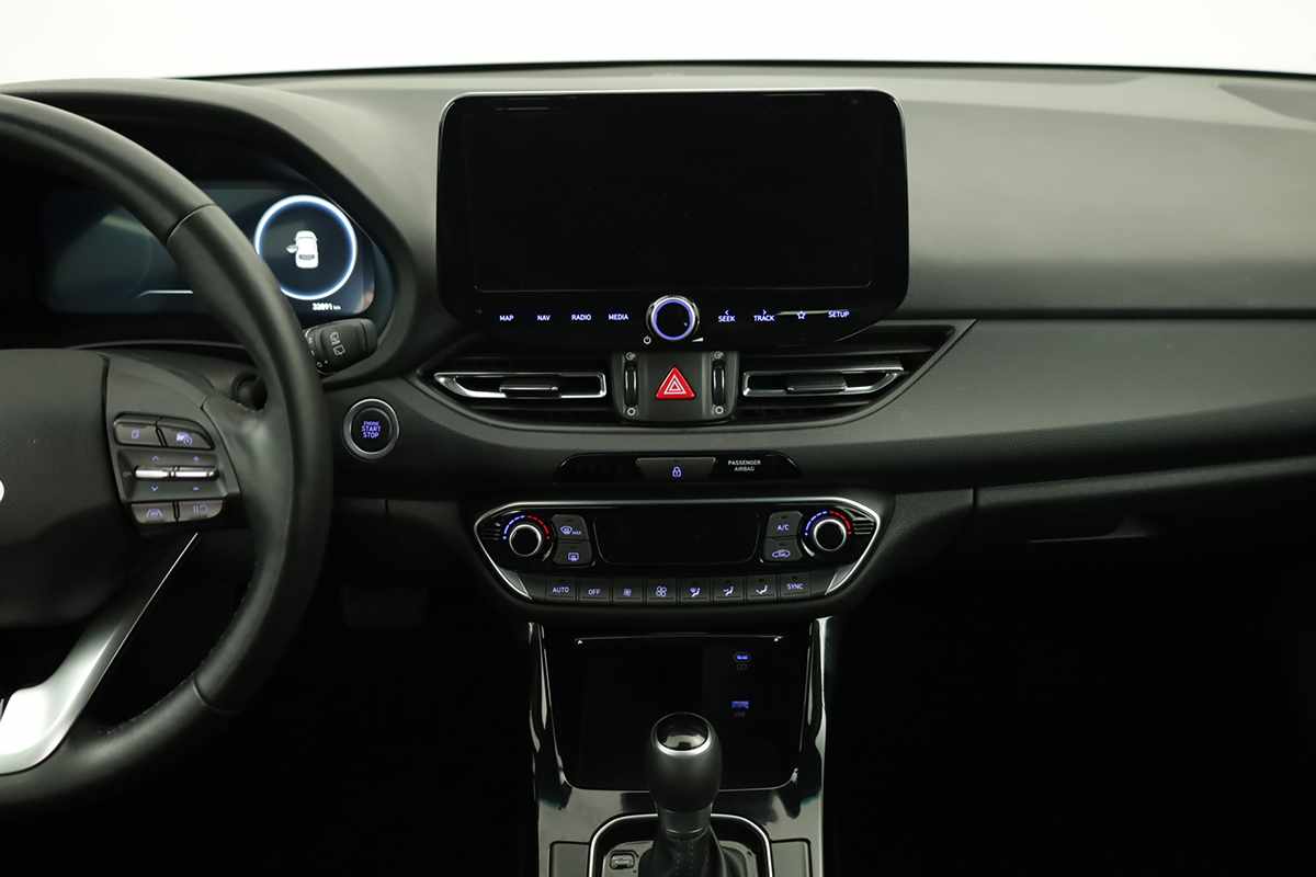 hyundai-i30-2025-gasolina-998cc
