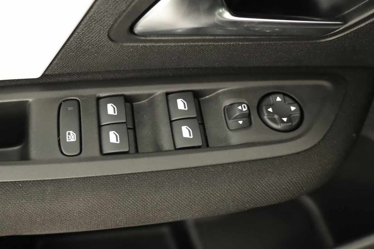 citroen-c4-2025-eletrico-0cc