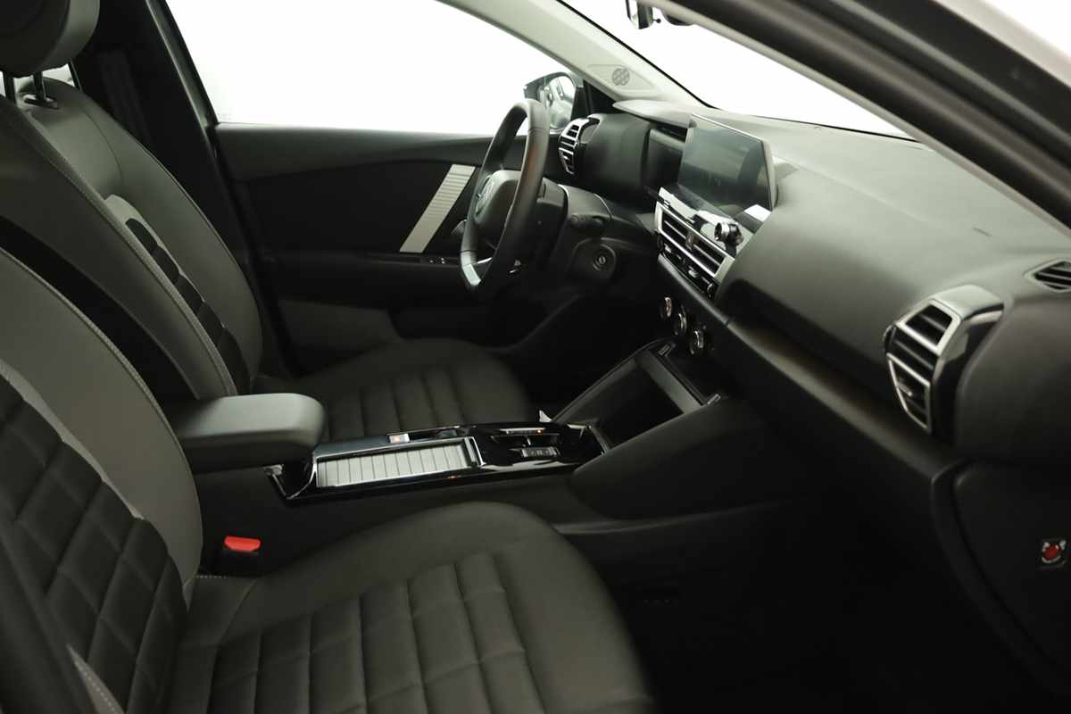 citroen-c4-2025-eletrico-0cc