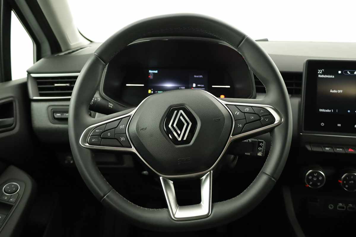 renault-clio-2024-gpl-999cc