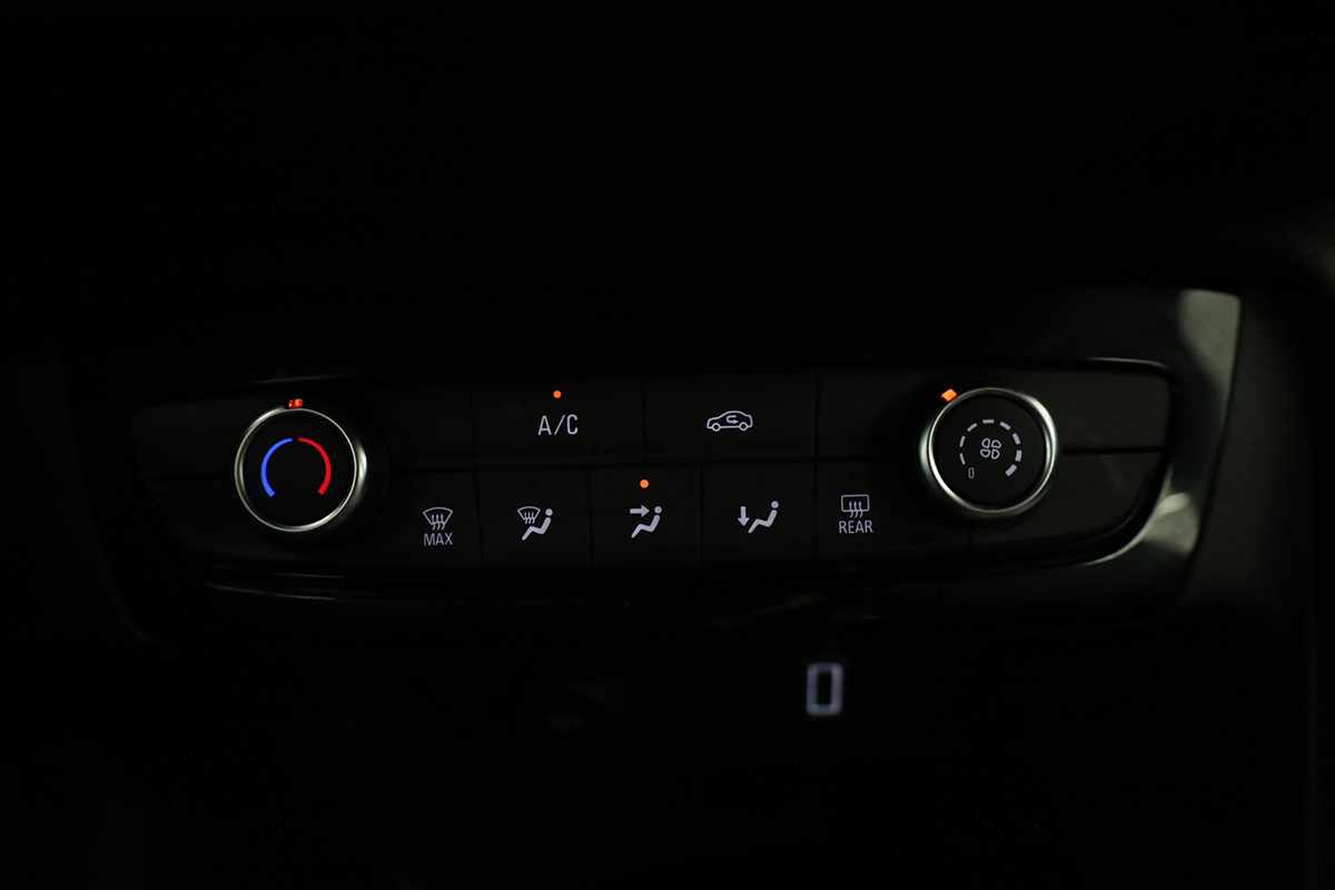 opel-corsa-2025-gasolina-1199cc