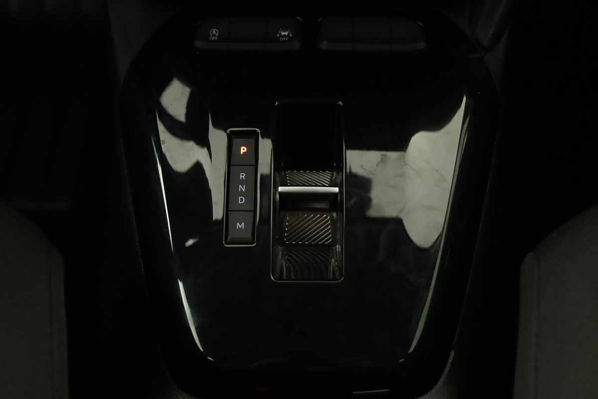opel-corsa-2025-gasolina-1199cc