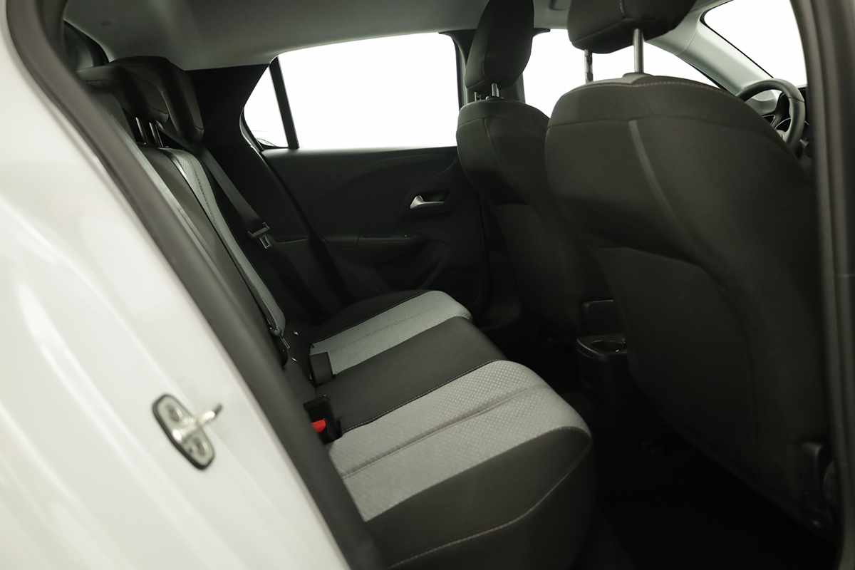 opel-corsa-2025-gasolina-1199cc