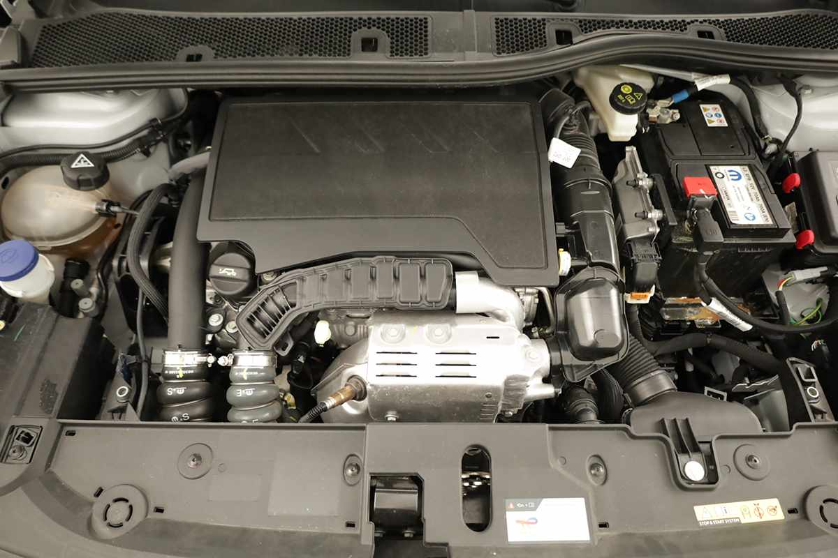 opel-corsa-2025-gasolina-1199cc