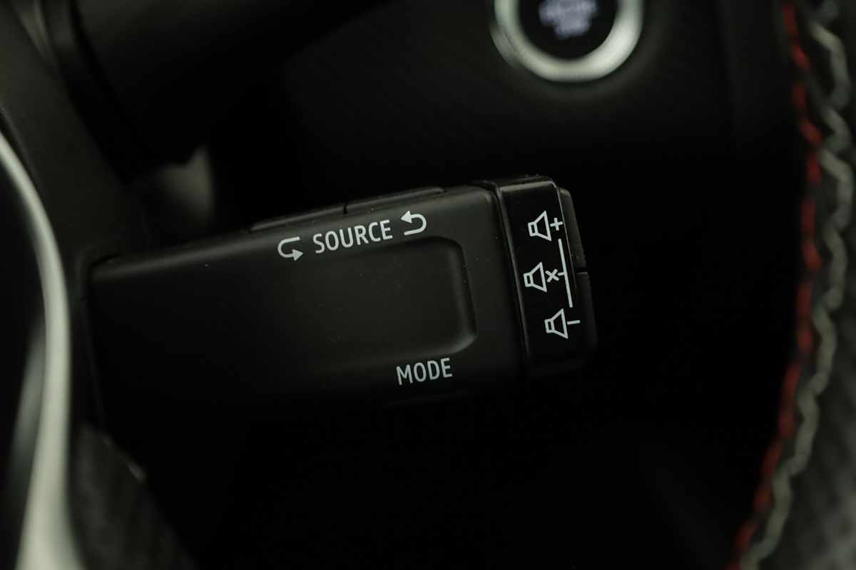 renault-captur-2023-gasolina-999cc