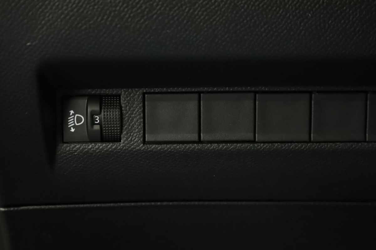 peugeot-2008-2024-gasolina-1199cc