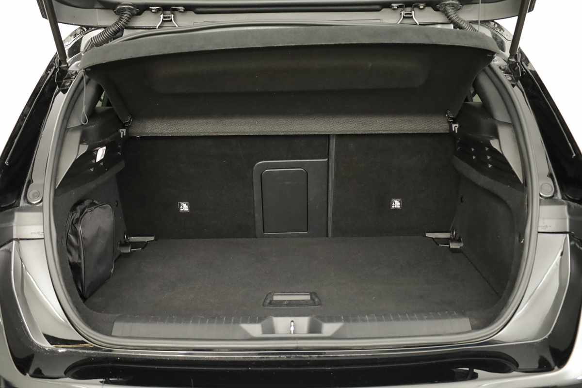 opel-astra-2024-diesel-1499cc