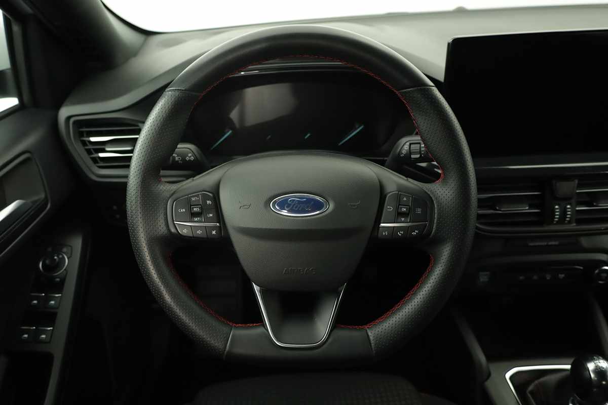 ford-focus-2025-gasolina-998cc