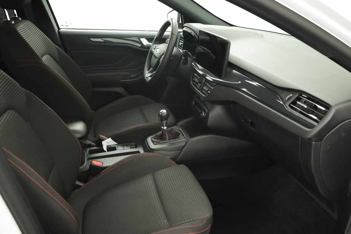 ford-focus-2025-gasolina-998cc