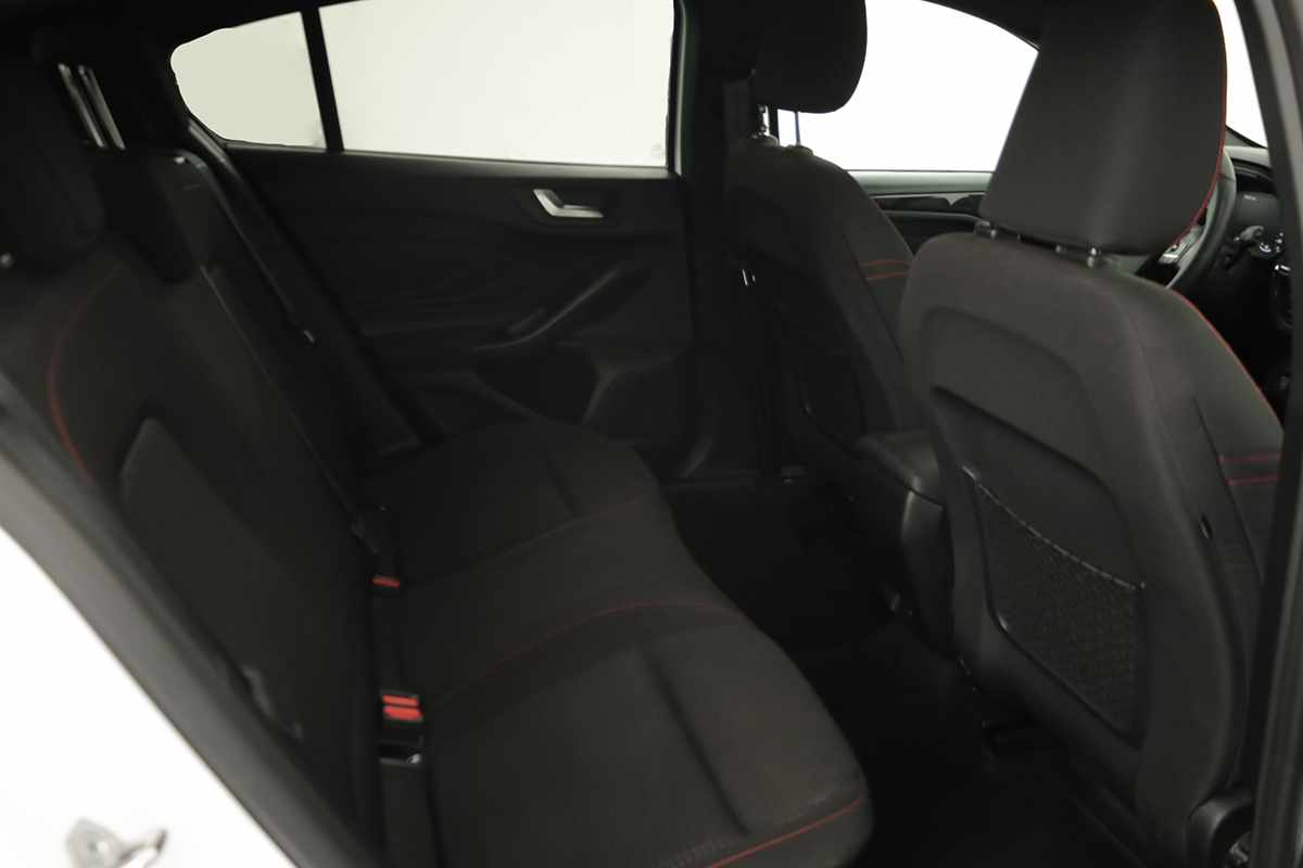 ford-focus-2025-gasolina-998cc