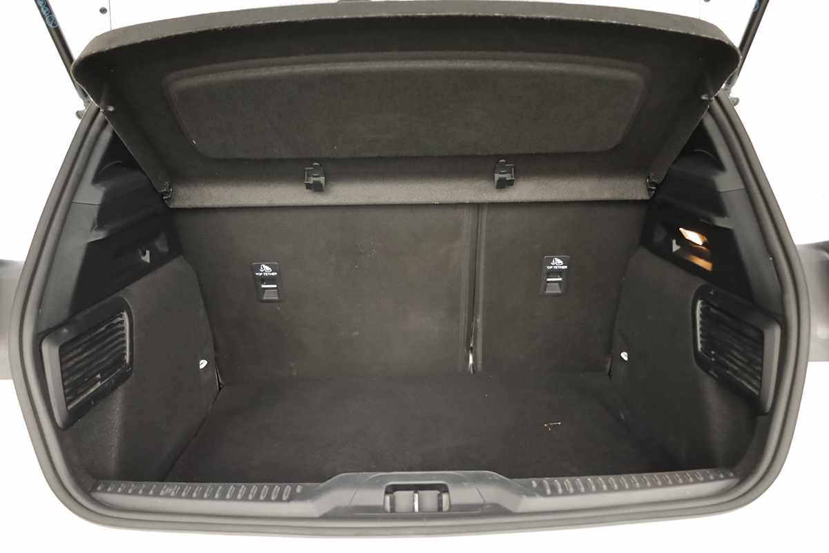 ford-focus-2025-gasolina-998cc