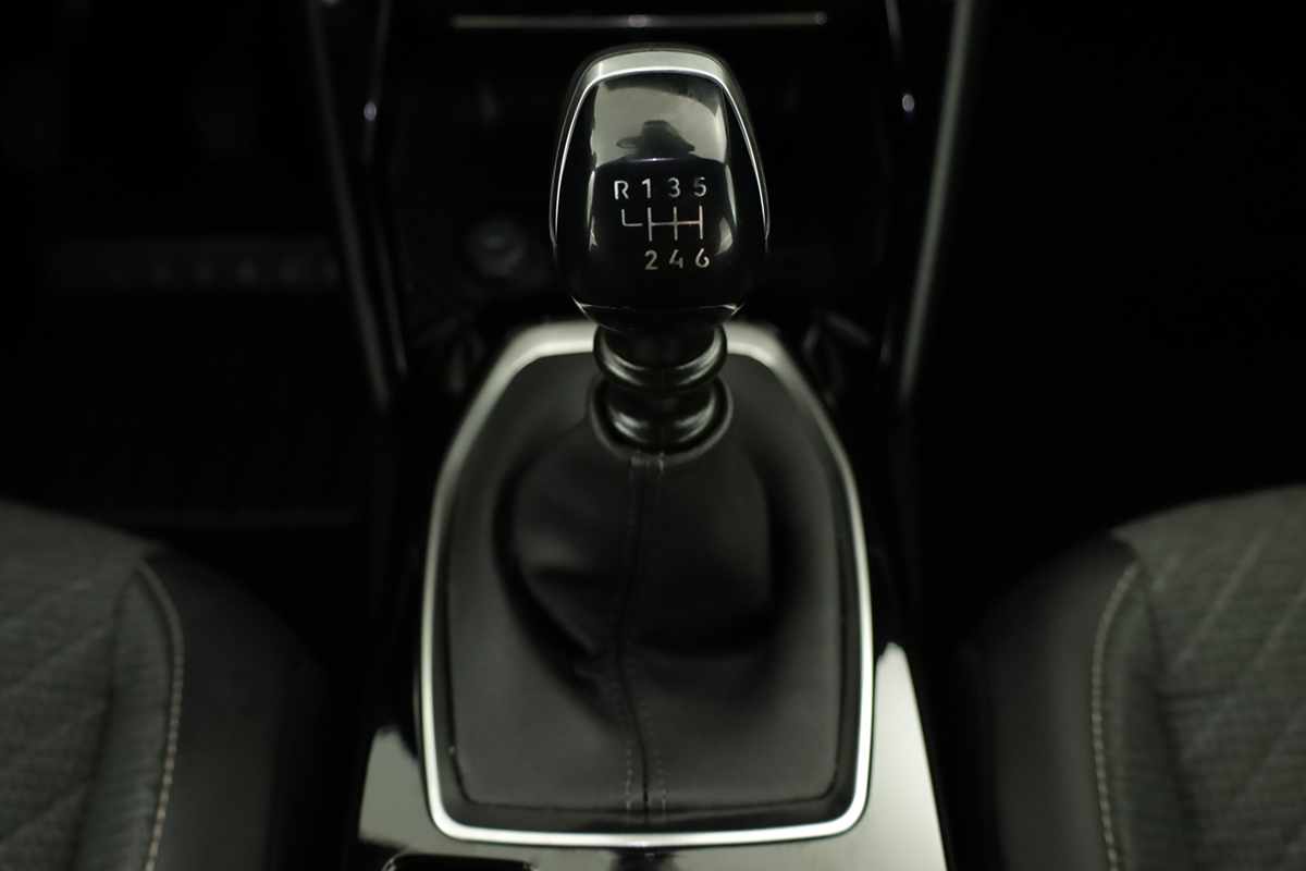 peugeot-2008-2025-gasolina-1199cc