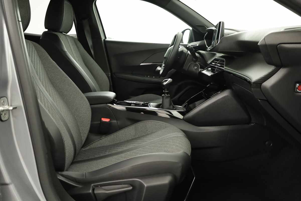 peugeot-2008-2025-gasolina-1199cc