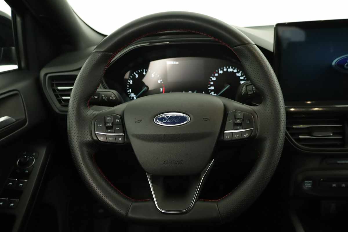 ford-focus-2025-gasolina-998cc