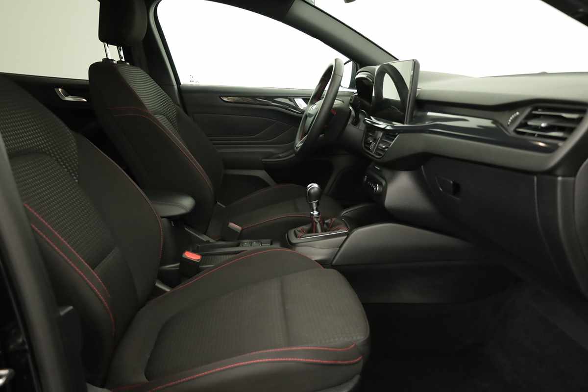 ford-focus-2025-gasolina-998cc