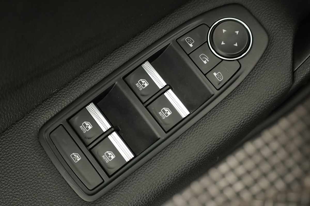 renault-captur-2024-gasolina-999cc