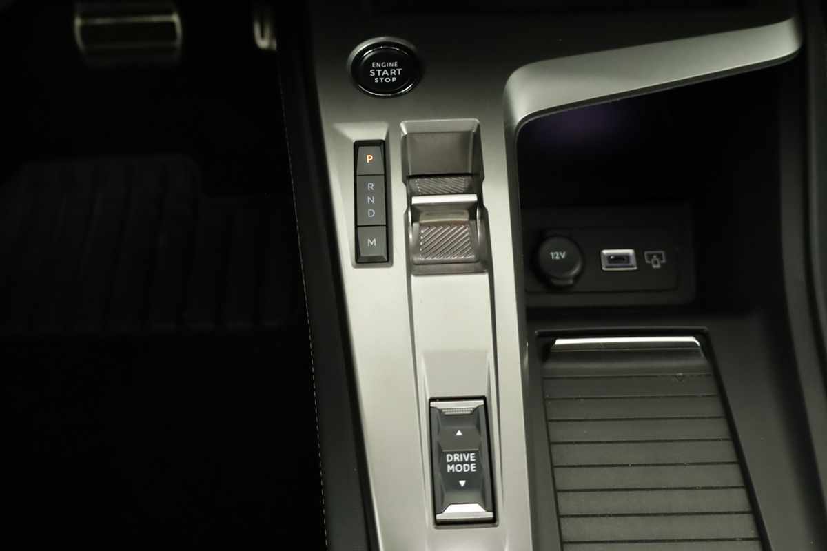 peugeot-308-2024-gasolina-1199cc