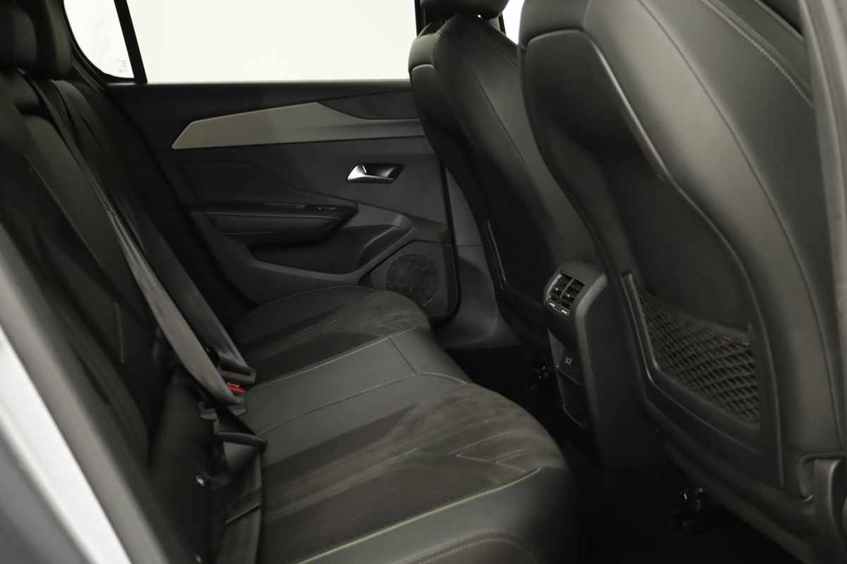 peugeot-308-2024-gasolina-1199cc