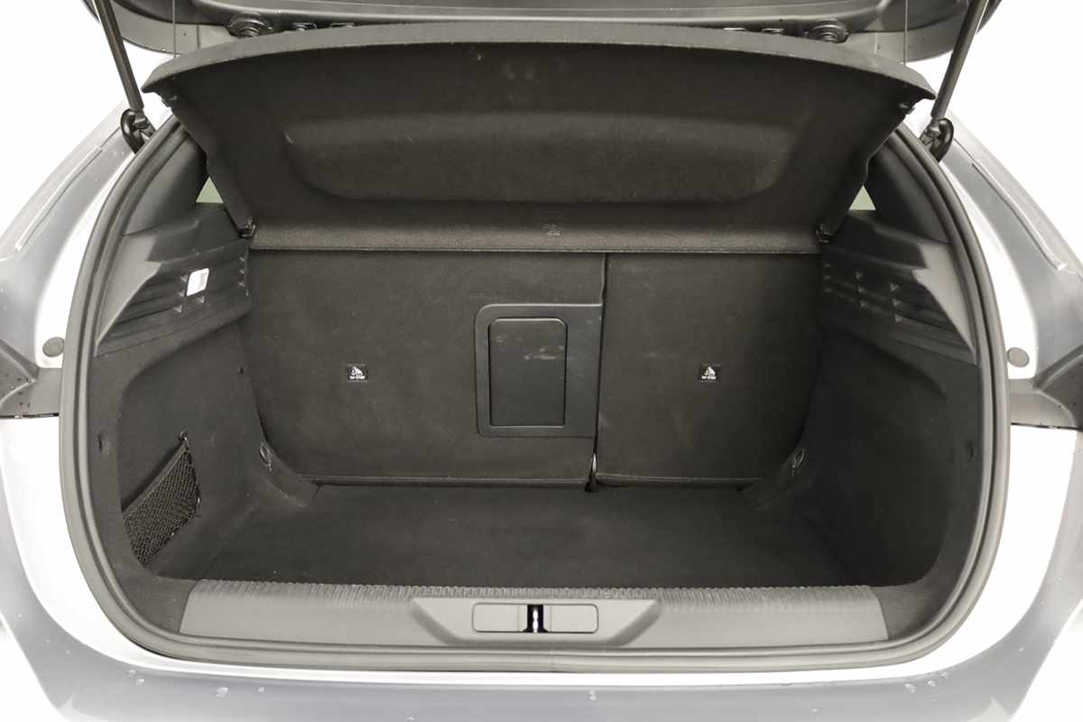 peugeot-308-2024-gasolina-1199cc