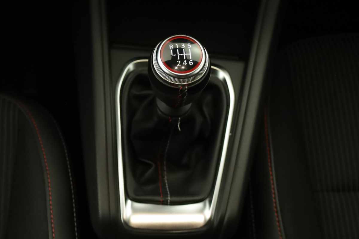 renault-captur-2024-gasolina-999cc