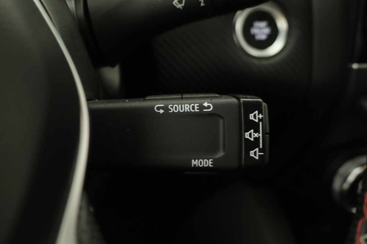 renault-captur-2024-gasolina-999cc