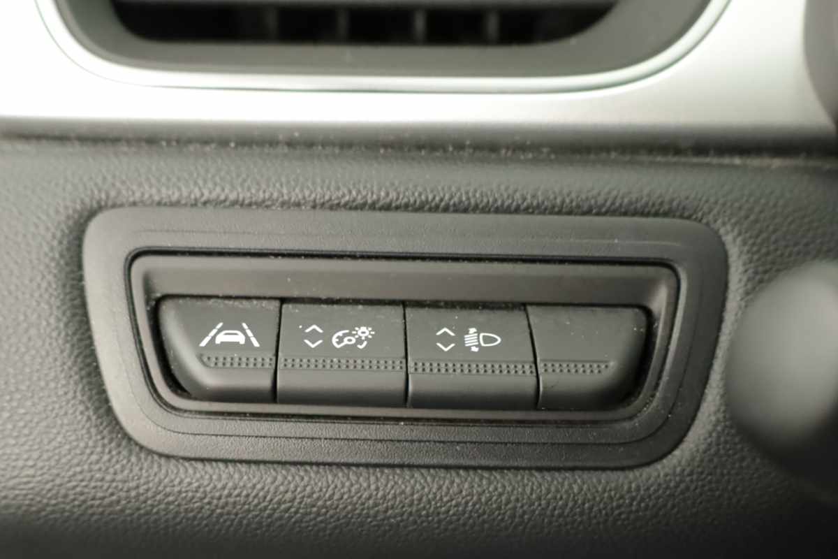 renault-captur-2024-gpl-999cc