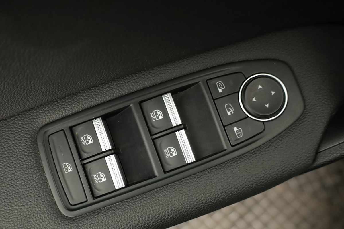 renault-captur-2024-gasolina-999cc