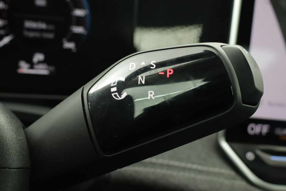 volkswagen-passat-variant-2025-hibrido-a-gasolina-1498cc