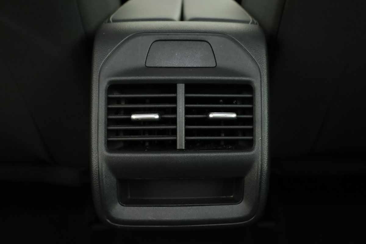 volkswagen-passat-variant-2025-hibrido-a-gasolina-1498cc