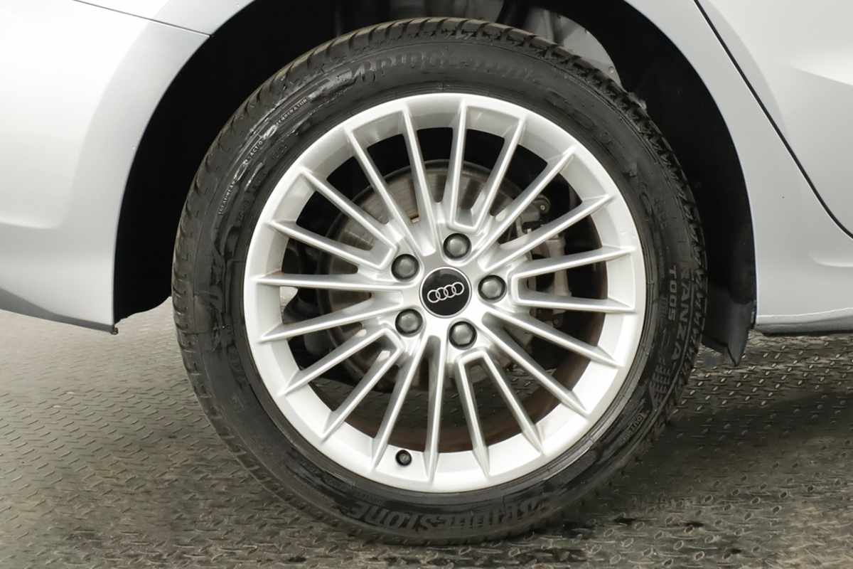 audi-a3-sportback-2024-hibrido-a-gasolina-1395cc