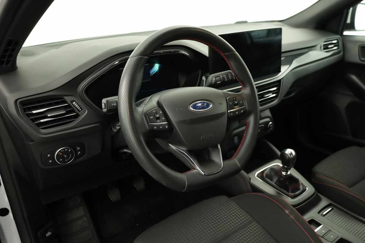 ford-focus-2025-gasolina-998cc