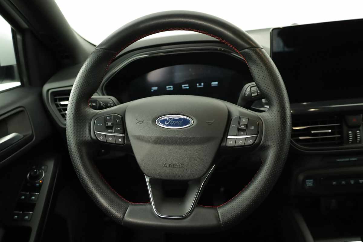 ford-focus-2025-gasolina-998cc