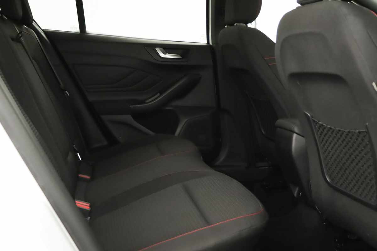 ford-focus-2025-gasolina-998cc